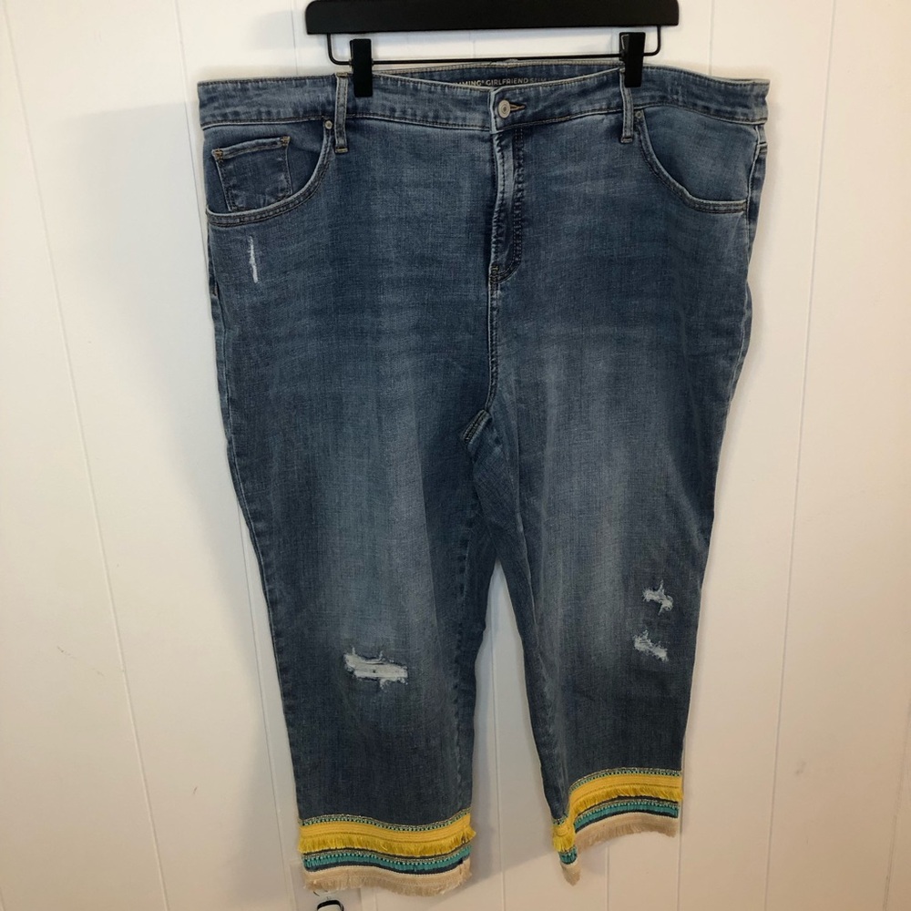 Chico's So Slimming Girlfriend Slim Leg Crop Jeans with Green/Yellow Trim 20